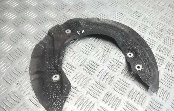 BMW 1 E81 E87 Front brake disc dust cover plate 