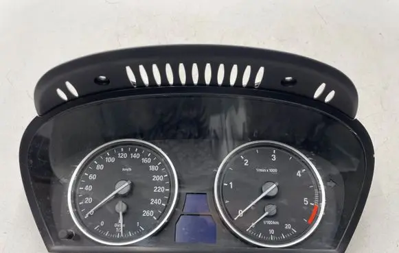 BMW 5 E60 E61 Speedometer (instrument cluster) 62109194889 110080398