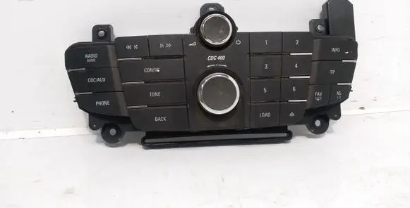 Head unit multimedia control
