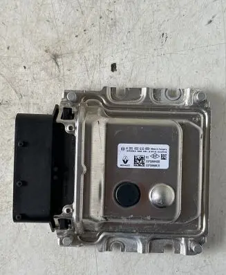Renault Trafic III (X82) Adblue control unit 237G00049R 237G00001R 0281032615