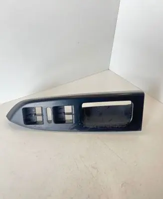 Volkswagen Touran I Front door window switch trim 1T1867371F