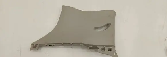 Nissan Leaf II (ZE1) (C) pillar trim 769355SHOA