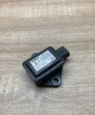 Audi A6 S6 C5 4B ESP acceleration yaw rate sensor 8E0907637A 0265005245