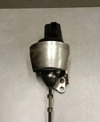 Volkswagen PASSAT B7 Turbine electric control actuator 4011188an CZ306033