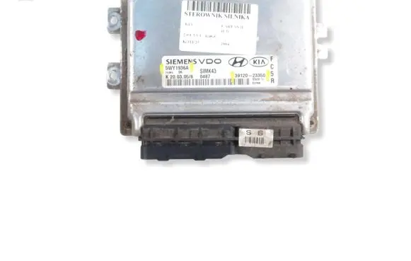 KIA Carens II Engine control unit/module 5WY1936A 3912023350