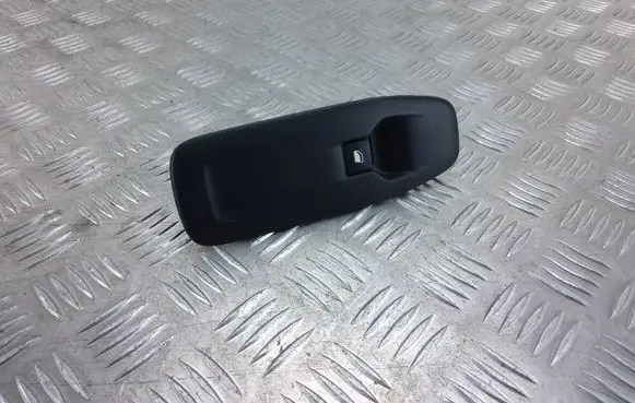 Skoda Superb B6 (3T) Electric window control switch 96751118ZD