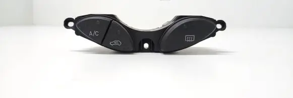 Ford Focus Windscreen/window heater switch YS4T19A945BA