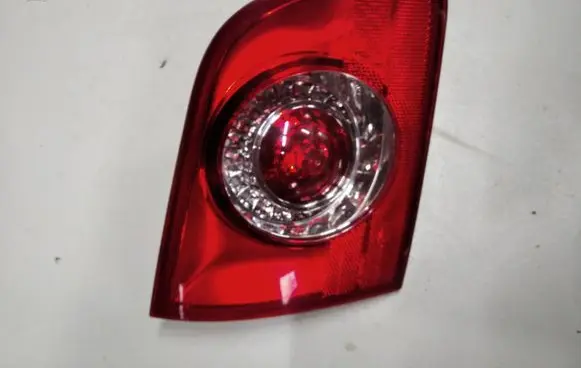 Volkswagen PASSAT B6 Tailgate rear/tail lights
