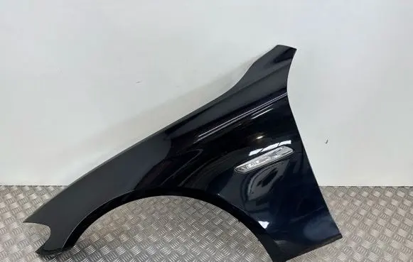 BMW 5 F10 F11 Fender