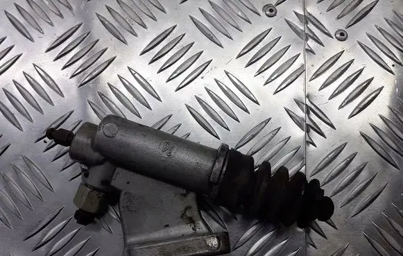 Honda Accord Clutch release bearing slave cylinder 