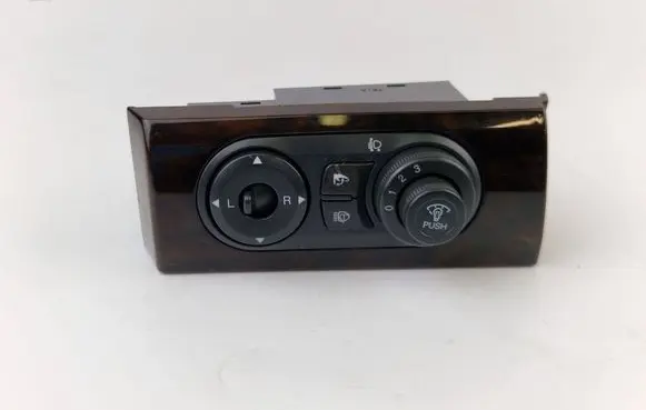 Chevrolet Captiva Wing mirror switch 