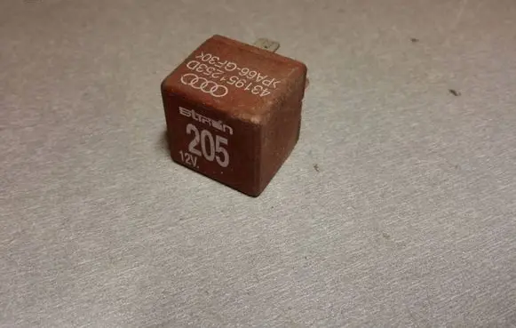 Audi A6 S6 C5 4B Other relay 431951253D