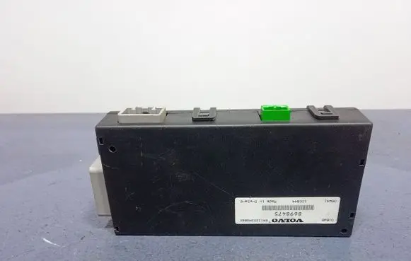 Volvo S40 Other control units/modules 8698475