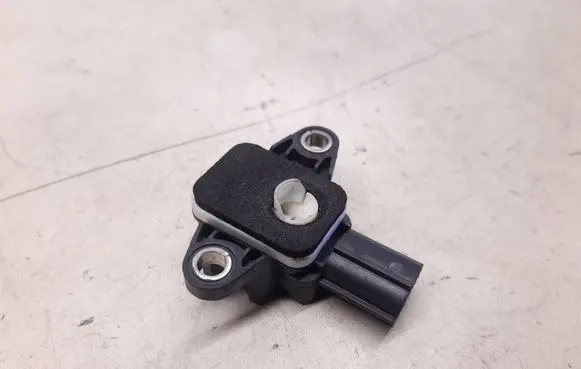 Audi A3 S3 8P Airbag deployment crash/impact sensor 8P0955557 03320P8403C