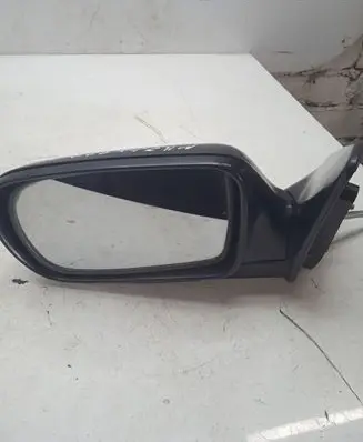 Mazda 323 Front door electric wing mirror 013239