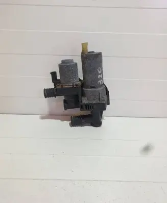 BMW 3 E46 Coolant heater control valve 64118369807 1147412149