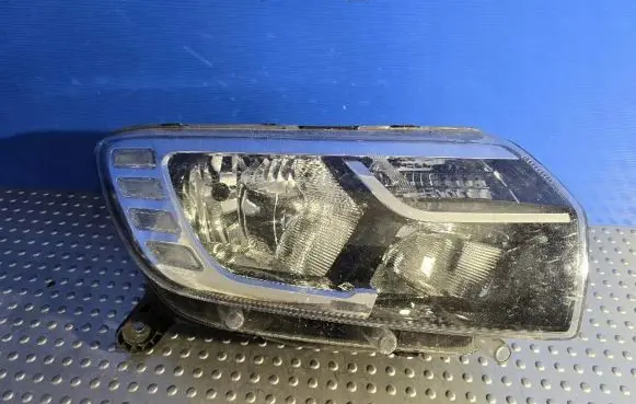 Dacia Logan II Headlight/headlamp 260108435R