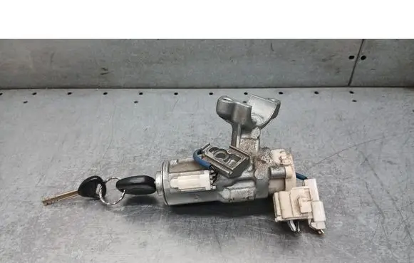 Toyota Yaris Verso Ignition lock 