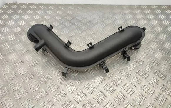 Volkswagen Taigo Air intake duct part 05C145673B 05C145674B