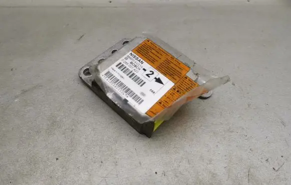 Nissan Primera Airbag control unit/module 0285001420 98820AV21A