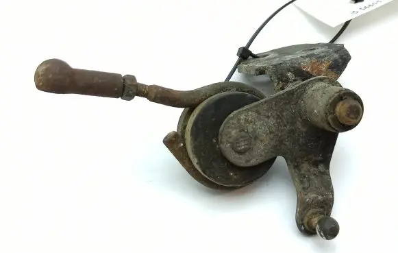 Mercedes-Benz S W116 other engine part 1163010097