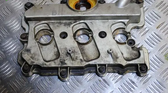 Audi Q5 SQ5 Rocker cam cover 06E103471P