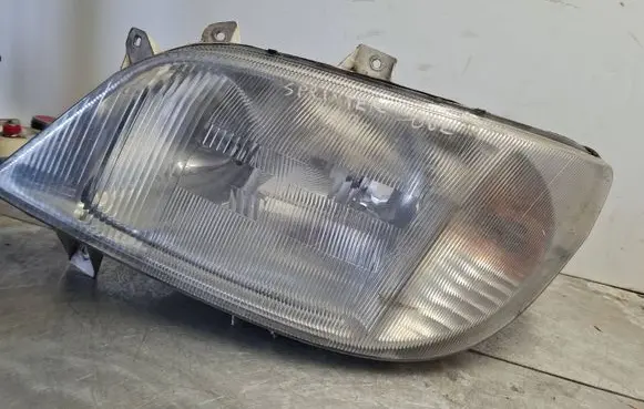 Mercedes-Benz Sprinter W901 W902 W903 W904 Headlight/headlamp 15053100