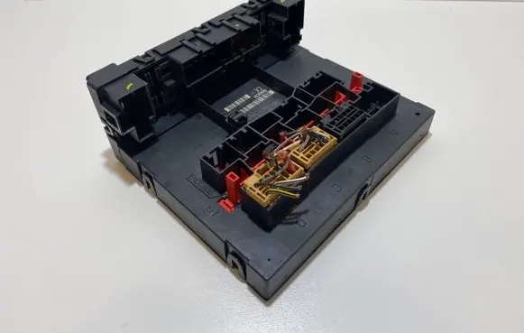 Volkswagen PASSAT B6 Comfort/convenience module 3C0937049AH