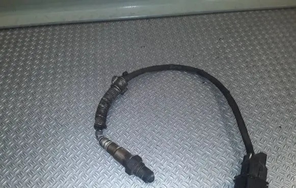BMW 1 E81 E87 Lambda probe sensor 7530282 0258007273