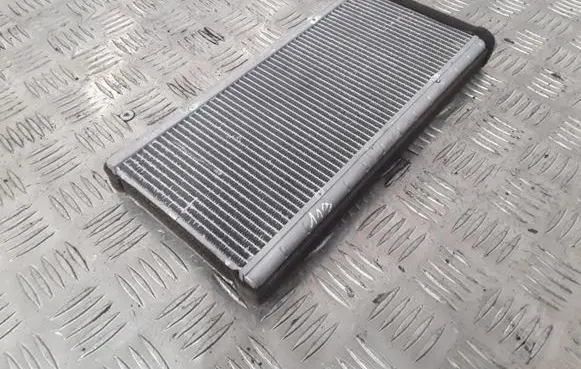 Land Rover Discovery 3 - LR3 Heater blower radiator