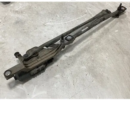 Ford Focus Front wiper linkage and motor 3397020850 1106082 4M5117504AC