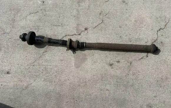 Volkswagen Touareg II Middle center prop shaft