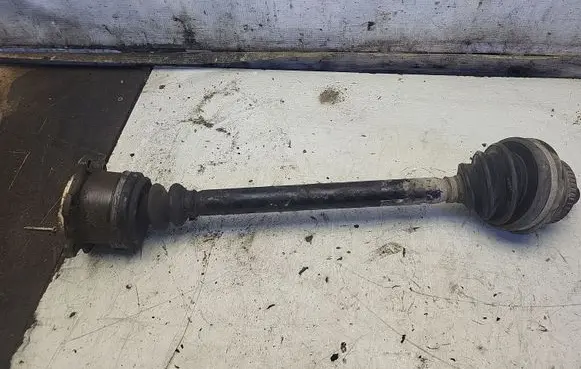 Audi A4 S4 B5 8D Front driveshaft 