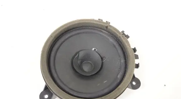 Volvo XC60 Front door speaker 30657444
