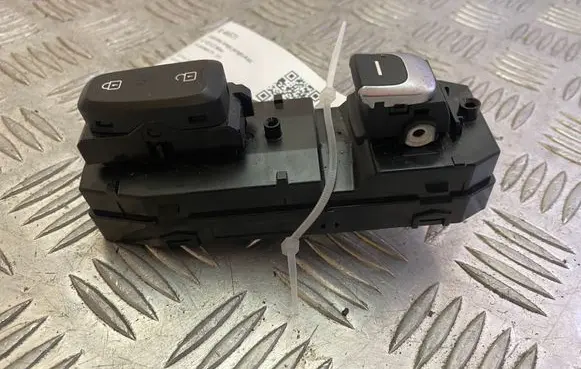 KIA Sportage Electric window control switch 93575F1520