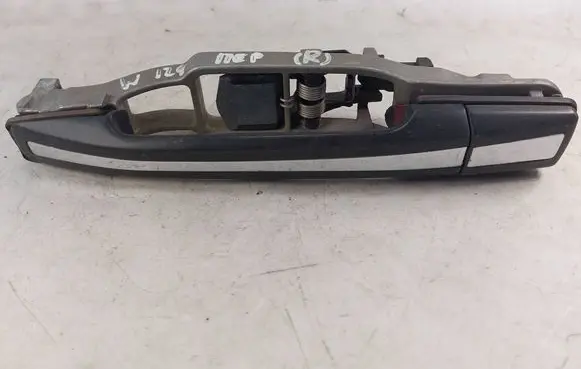 Mercedes-Benz E W124 Front door exterior handle