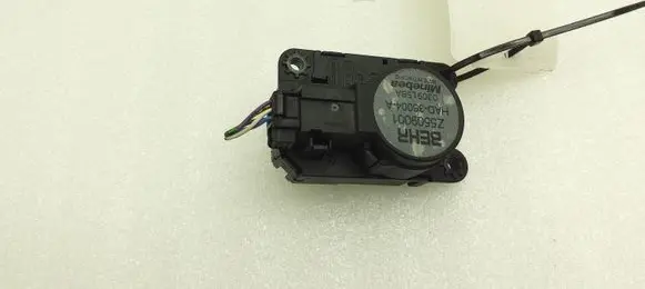 Citroen C4 Cactus Air flap motor/actuator Z5509001 030915BA