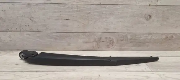 Toyota Corolla Verso AR10 Rear wiper blade arm 