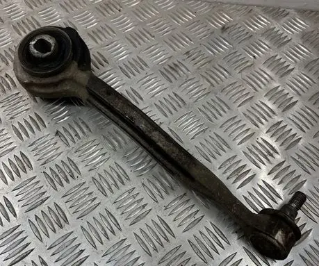 Mercedes-Benz C W204 Front control arm