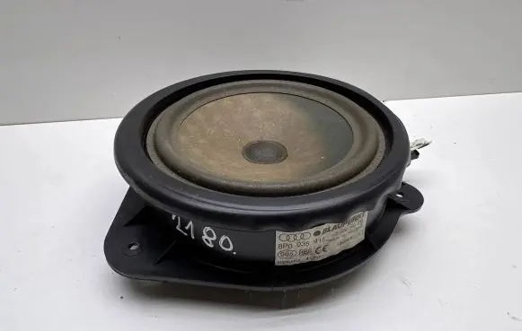 Audi A3 S3 A3 Sportback 8P Front door speaker 8P0035411 7606500214