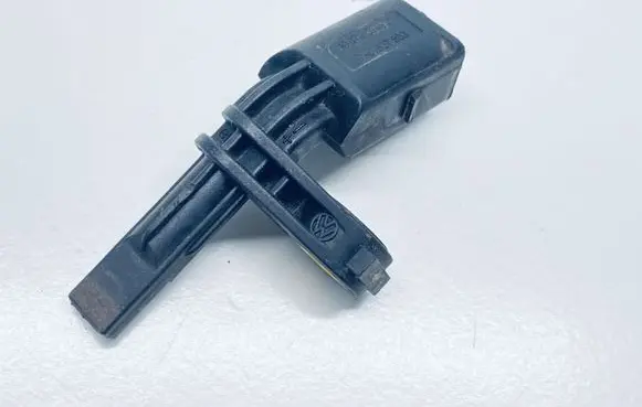 Volkswagen PASSAT B6 ABS brake wheel speed sensor 7H0927803