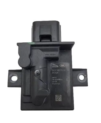 Jaguar XE Fuel injection pump control unit/module FK729D370AD