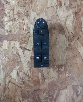 BMW 3 E90 E91 Electric window control switch 9132147