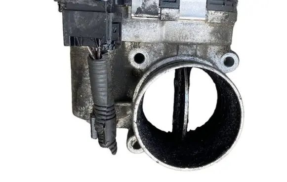 Volvo XC60 Throttle body valve 31216665 0280750520