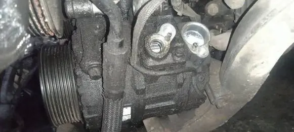 Mercedes-Benz ML W164 Air conditioning (A/C) compressor (pump) 4472600853
