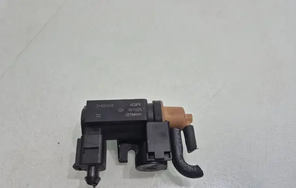 Volvo S60 Turbo solenoid valve 31480559