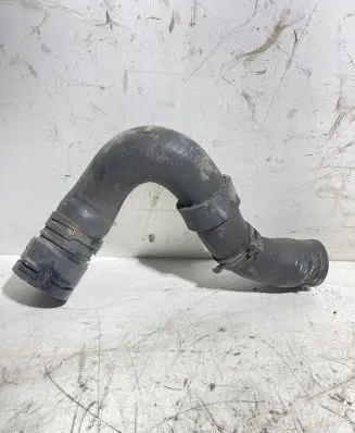 Volkswagen Transporter - Caravelle T5 Engine coolant pipe/hose 7H0122101E 106780 7H0122701E