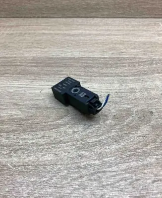 Peugeot 807 Airbag deployment crash/impact sensor 25571345A3 1490426080