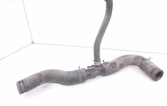 Nissan X-Trail T31 Engine coolant pipe/hose