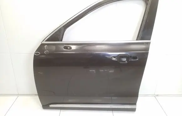 Volvo XC90 Front door